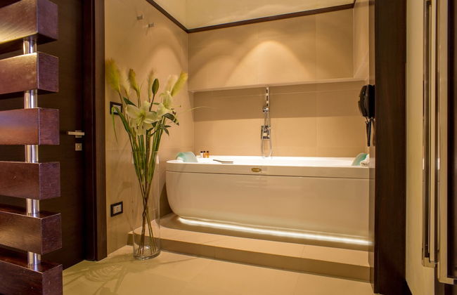 Les Fleurs Luxury House - Photo 22