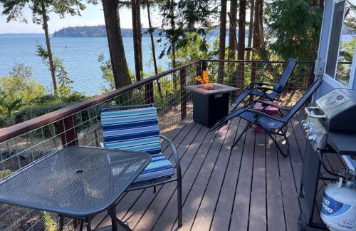 Puget Sound Chic Romantic Cottage with Private Beach Access & Gated Entry - Foto 35