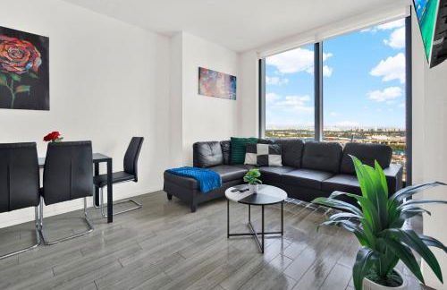 Ocean Front Condo Near Cruise Port, Bayfront Park, plus Free Parking - Foto 10