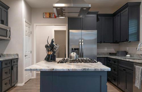 Game Barn, Cowboy Pool, 17ft Movie Screen - sleeps 10 - Foto 36