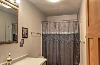 Quaint Duluth Hideaway with Private Fenced-In Yard! - Foto 14