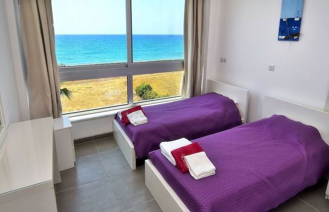 Blue - Beach Front Spectacular Villa Sleeps 10 - Foto 10