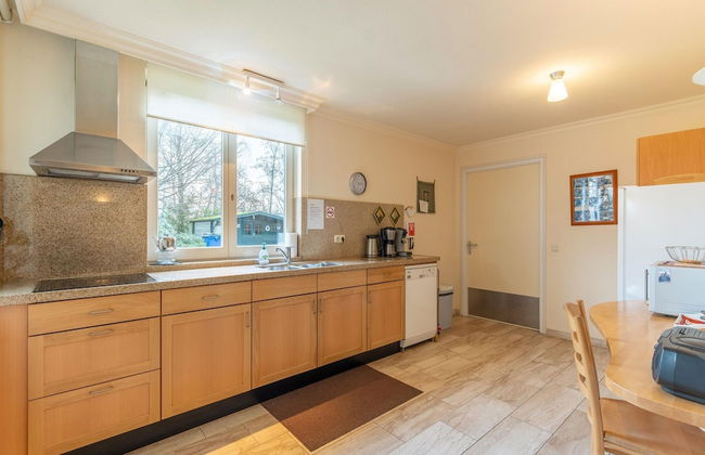 Inviting Villa in Panningen - Photo 14