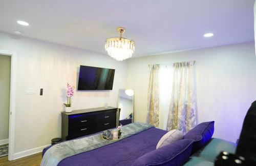 Modern Luxe Retreat -Heart of Chesterfield - Foto 9