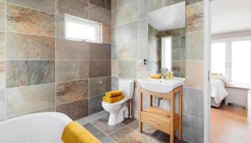 Creel Lodge - Photo 5