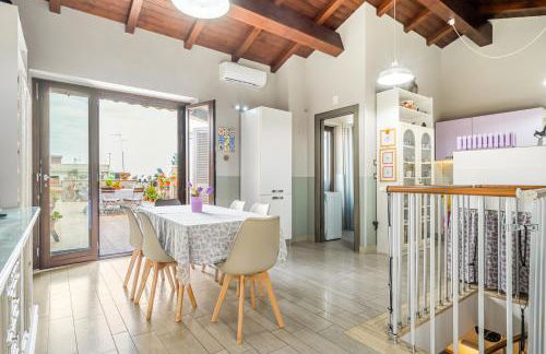 GuestHost - La Dimora di Max Bright Apt with terrace - Foto 14
