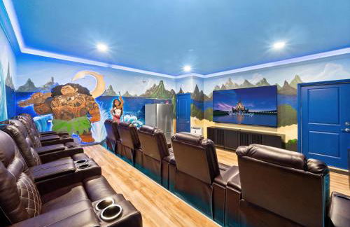 10 BR Home, Themed Rooms, Private Pool, in New Windsor Cay Resort - Foto 72