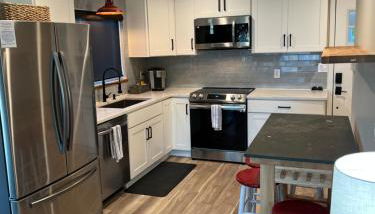 Crescent Bar Waterfront Home- Private Beach, Water Views, Hiking, Golf, Live Concerts - Foto 3