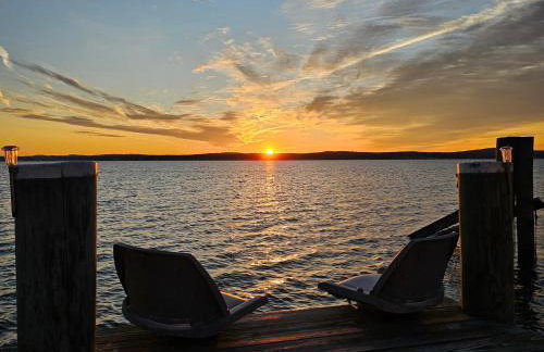 Chesapeake Waterfront Vacation Rental with Dock - Foto 8