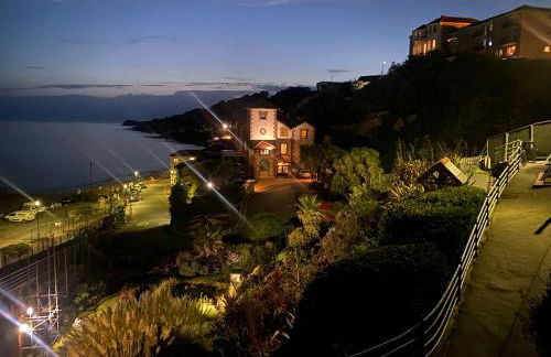 Peaceful Coastal Apartment - Foto 43