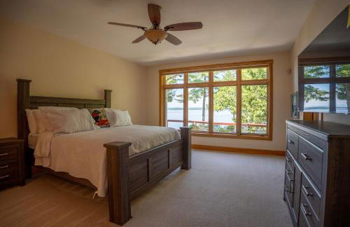 Rustic-modern Lake House in Milton Near Burlington and Eagle Mountain - Foto 17