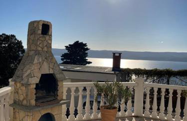 Emmi Apartments - Photo 25