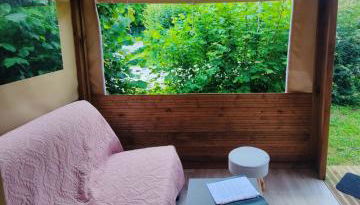 Insolite au Camping La Saline d'Arc et Senans - Foto 5