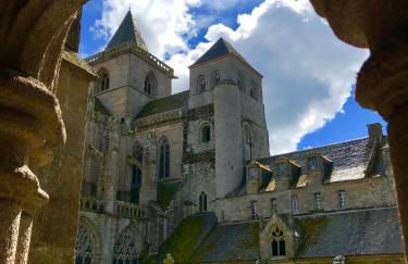 Appartement de 1634 avec balcon au sud sur jardin en plein cœur historique - Foto 30