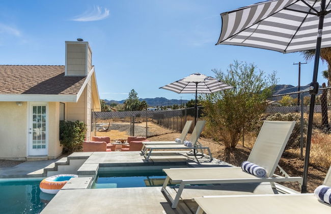Mojave Moon by Avantstay Modern & Bright JT Home in Great Location w/ Pool & Hot Tub - Foto 23