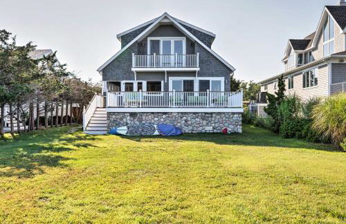 Luxe Waterfront East Quogue Home with Beach On-Site! - Foto 25