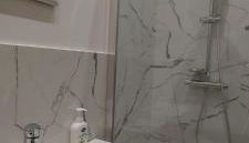 Porticus Roma - Foto 5, Shower