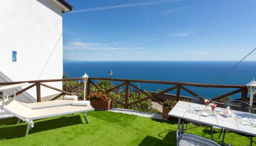 Holidays Perla d'Amalfi - Live the Coast & Private Parking - Foto 2