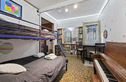 HotTub PingPong Arcade Billiard Pets AC Piano BBQ Art - by SharpCat - Photo 27