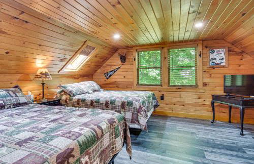 Woodsy Beaver Cove Cabin with Deck and Fire Pit! - Foto 18