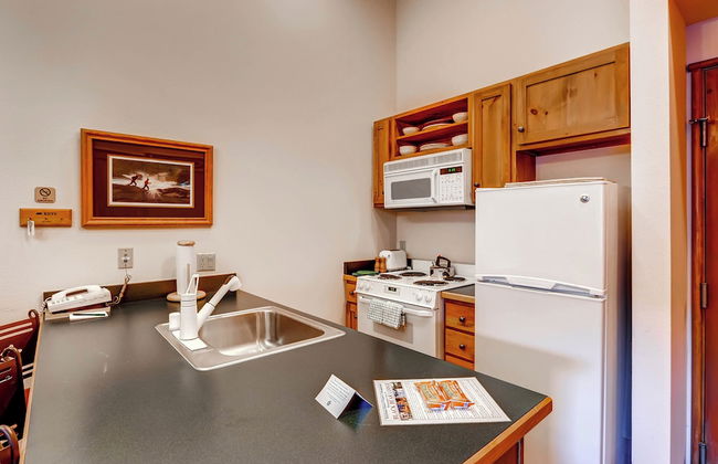 Jackpine & Black Bear Condos by Vail Resorts - Photo 60