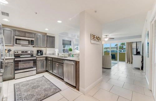 Unit 107 Aruba - 3 Bedroom Ocean View - Photo 5