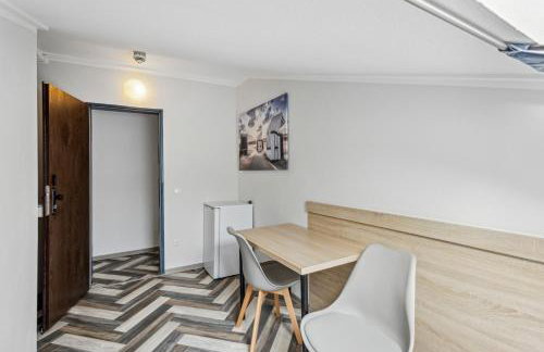 Monteurwohnung in Kevelaer - WLAN, Küche, Waschmaschine & Parkplatz - Foto 8