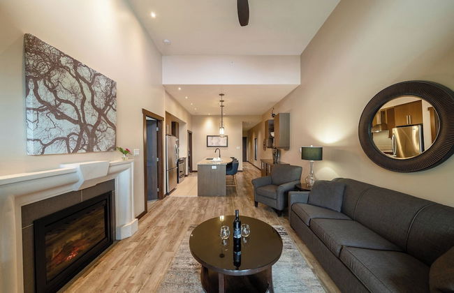 Sunrise Ridge Waterfront Resort - Photo 40