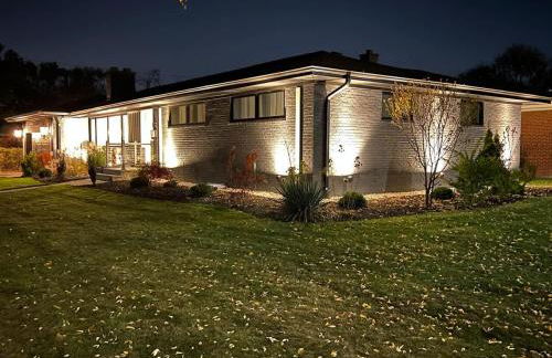 Casa 22 Luxury & Modern 3BD 2BA Home in Skokie - Photo 14