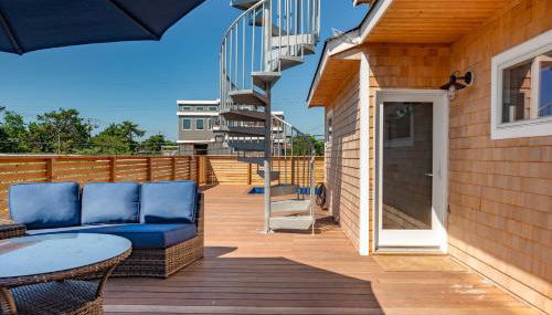 Poolside Chic by the Sea - Foto 2