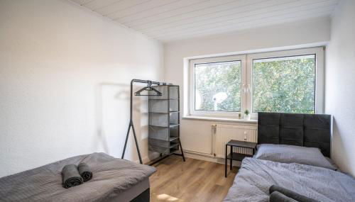 Stay & Work Apartment - 3 bed rooms - 7 beds - Foto 2