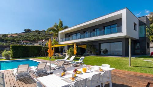 Villa Skylark - by LovelyStay - Photo 3