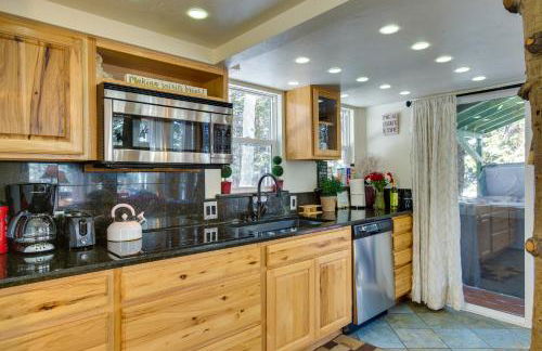 Idaho Springs Cabin with Hot Tub on Half Acre! - Foto 13