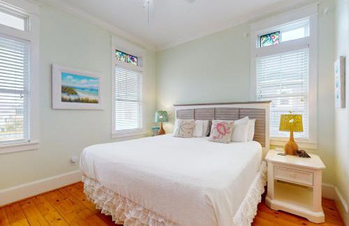 Retreat Steps to Beach Large Deck Family Fun - Foto 12