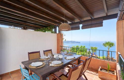 Stunning sea views pool garden - Foto 27