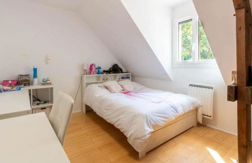 230m2 sur 3800m2 - jacuzzi 6 places - 16pers max - Foto 24