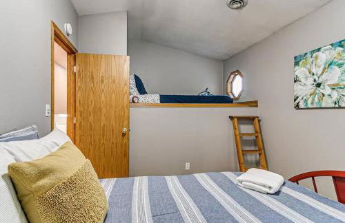 Parkside Getaway- Spacious Six Bedroom Home for Families & Friends - Foto 27