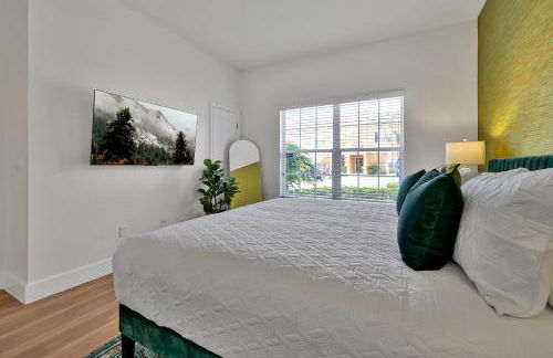 Trendy Retreat - Great Location - Fully Loaded - Foto 8