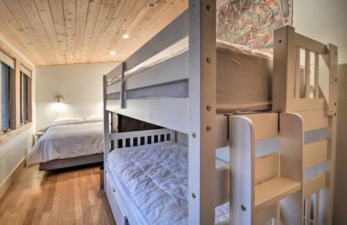 Idyllic Northport Cottage, Walk to Lakeside! - Foto 28