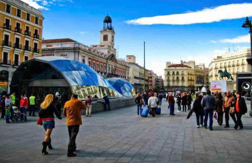Lovely big House in Gran via - Friends & Families - Photo 21