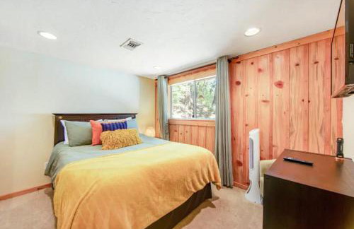 Calm Cozy 3BR cabin wAC, WiFi, Parking, BBQ - Foto 10