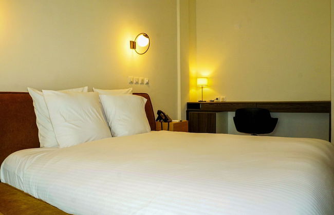 The Six Apparthotel - Foto 13