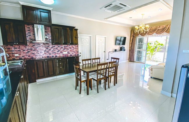 The Amazia Pool Villa - Foto 35