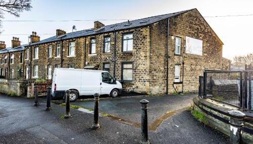 Modern Birkby Lodge Townhouse 2-3 bedroom options - Foto 2