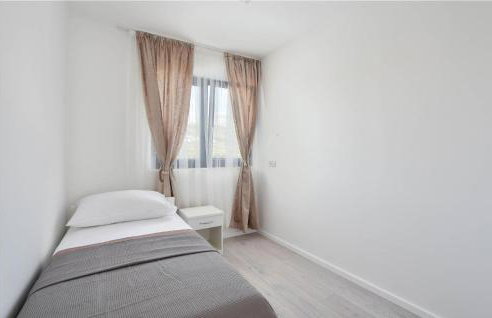 Awesome Home In Split With Wifi - Foto 24