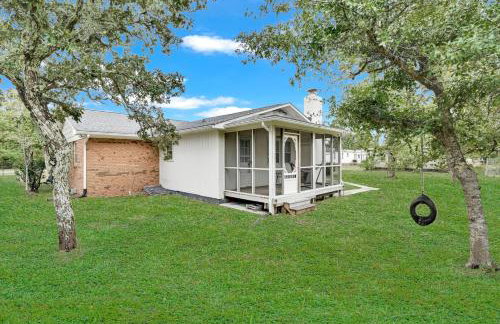 Park your Boat! Mins from the Ocean•Screened Porch - Foto 4