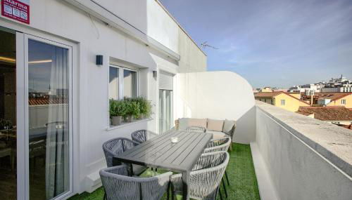 El Cielo: Lujoso Ático en Madrid Centro - Photo 2