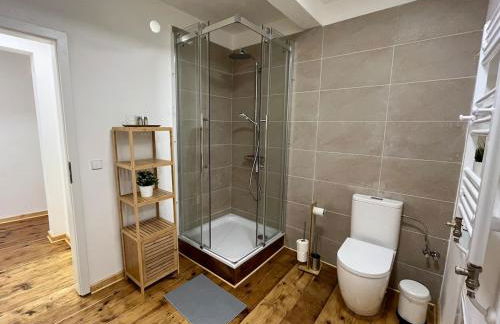 Historic Building- 9 Bedrooms - Groups up to 26 - Foto 19