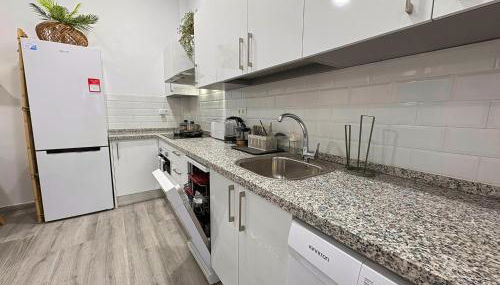 Refugio del Madroño - Estudio Moderno en Málaga - Foto 4