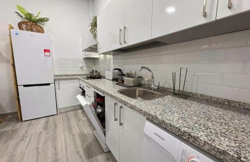 Refugio del Madroño - Estudio Moderno en Málaga - Foto 4